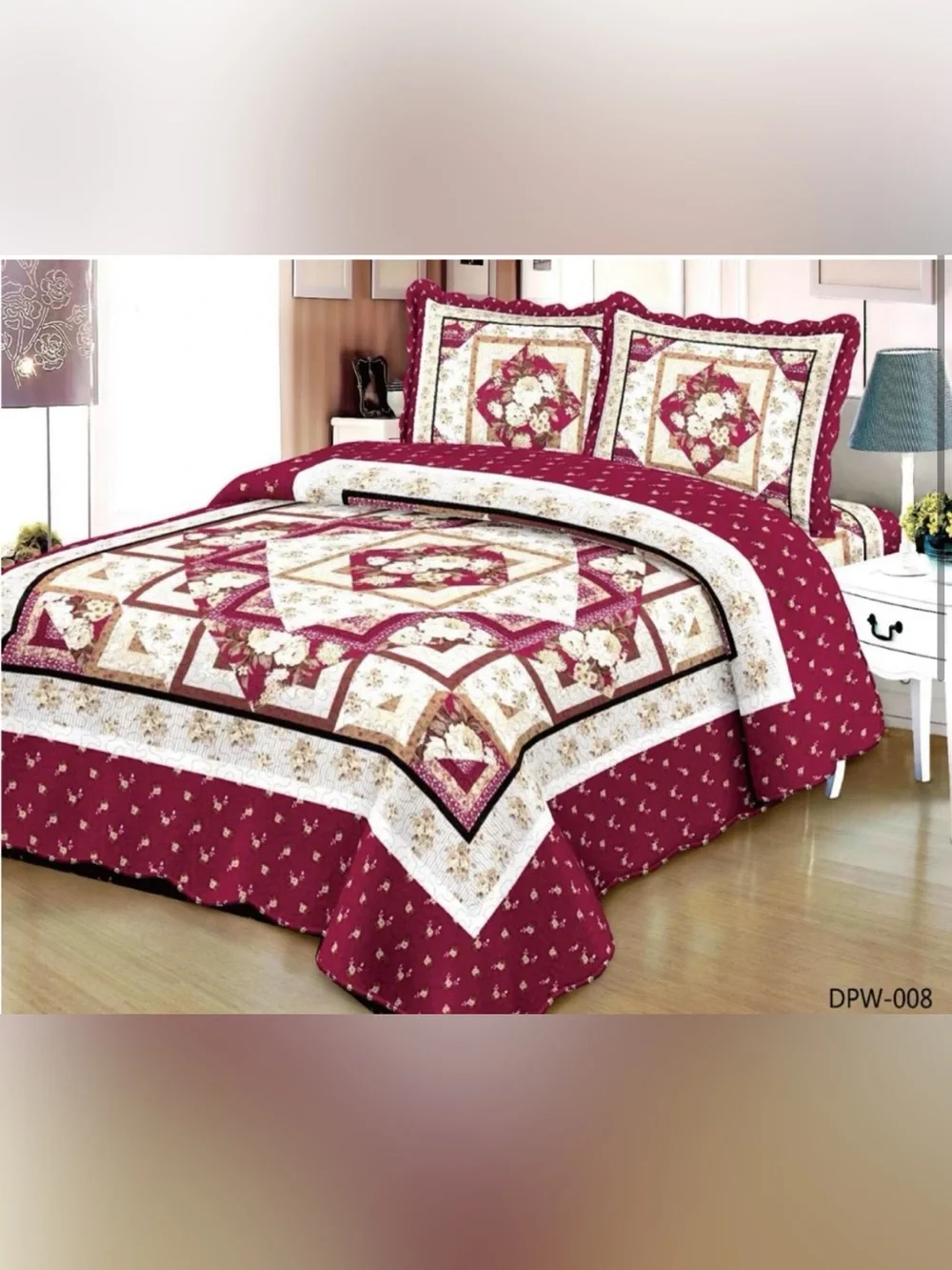 Classic Floral Queen 3 piece Quilted Bedding Set in Burgundy